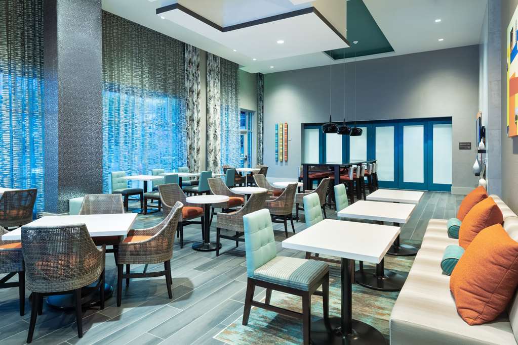 Hampton Inn & Suites Atlanta Buckhead Place Ristorante foto